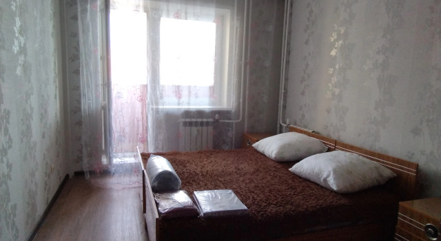 Dvushka Na Bushueva 6 Flat, Prenota Appartamento Hotel a Tyumen Region con parcheggio, Parcheggio