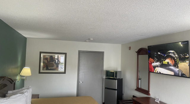 Одноместный номер Standard с красивым видом из окна Loyalty Inn Hawkinsville