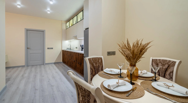 Апартаменты Golden Dreams 76 Flat