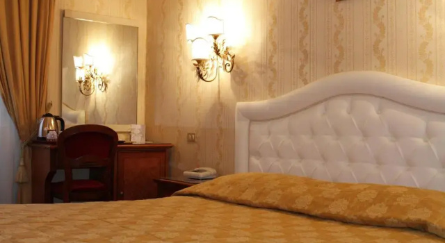Трёхместный номер Standard Hotel Eliseo