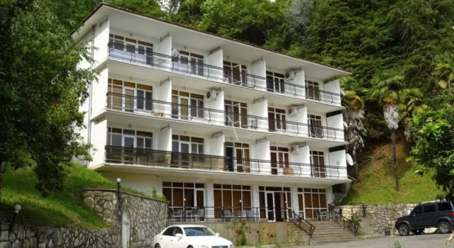 Dendropark Mini-Hotel	, Varaa Mini-hotelli Hotellit Suhumi pysäköinnillä, Pysäköinti