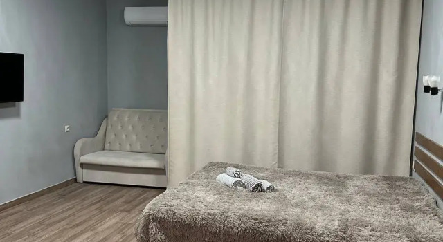 Студия с балконом и с красивым видом из окна Гостевой дом Провинция