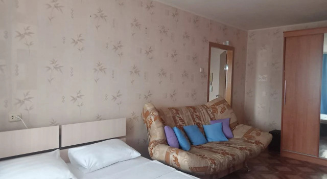 Pyat Zvyozd Vozle Parka Prityazheniya Apartments