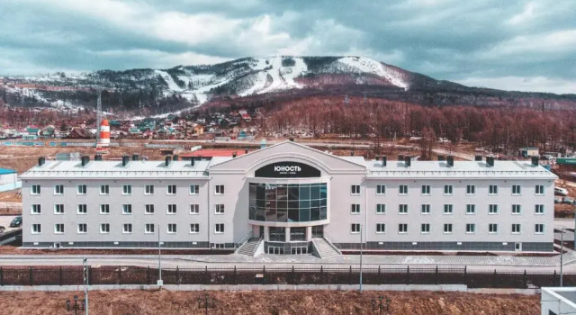 Отель Юность