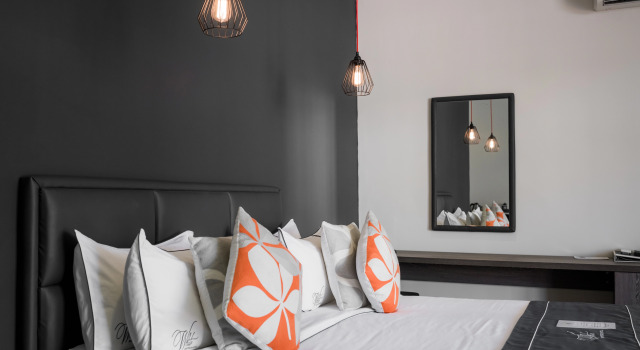 Полулюкс с балконом White Boutique Hotel and Restaurant