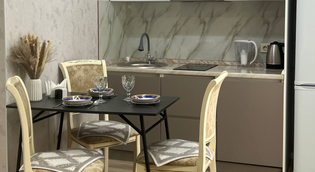 Uyutnaya V Tsentre Astany Flat, Rezerwuj Apartament Astana Kazachstan