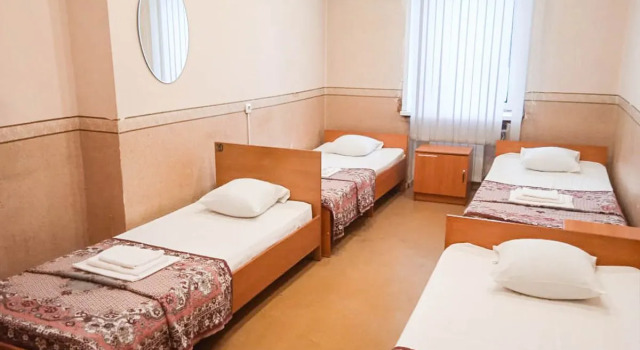 Кровать в общем номере Мини-отель Smart Hotel Киров