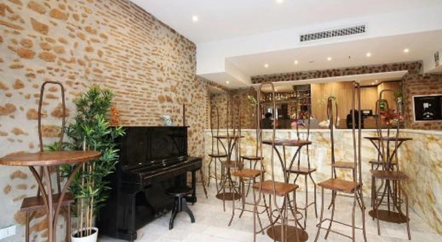 Хостел New Generation Hostel Tirana Center