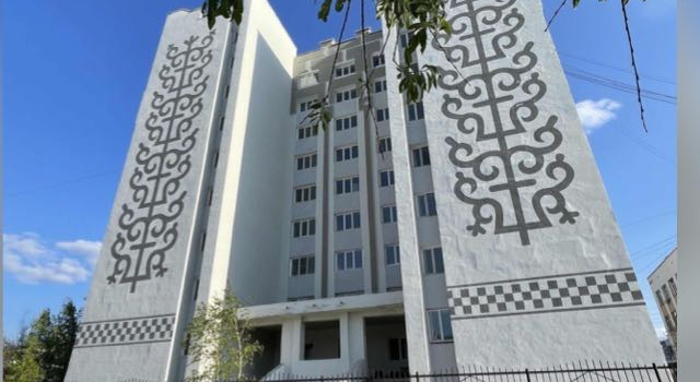 Квартира на проспекте с видом на Зеленый луг, Забронировать Апартаменты/квартира Отели в центре Якутска, в центре