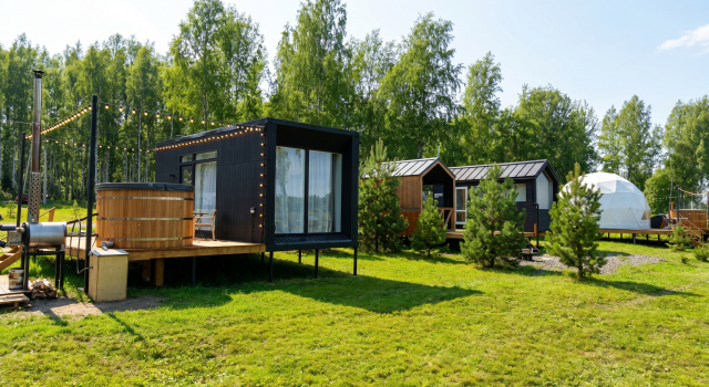 Глэмпинг Rich Life Village