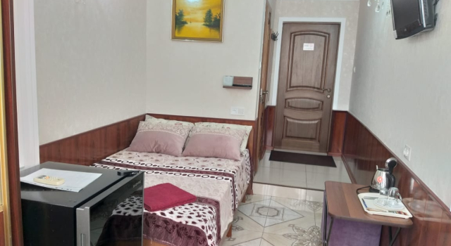Zarya Hotel