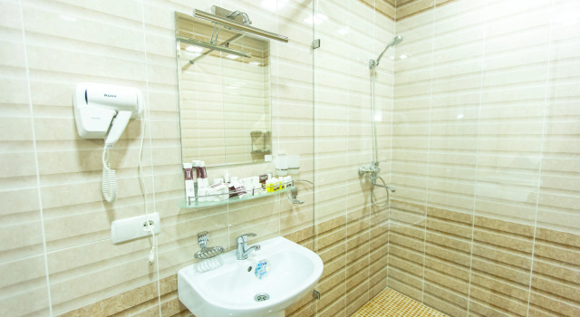 Трёхместный номер Mirzo Boutique Hotel
