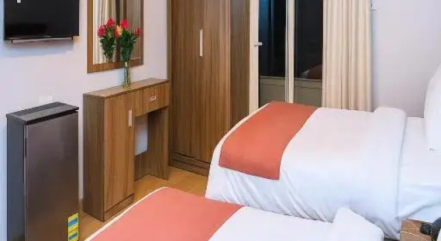 Номер Standard с видом на воду Отель Lotus Hotel
