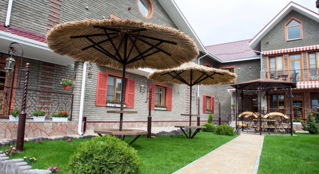 Yakor Fishing-Hunting Hotel, Забронировать Отель Отели Астрахани с завтраком, рядом с Астраханский драматический театр, Завтраки