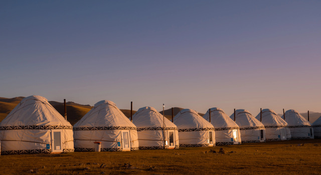 Ak-Sai Travel Son-Kul lake yurt camp, Buchen Sie Campingplatz Sonkel Naryn region