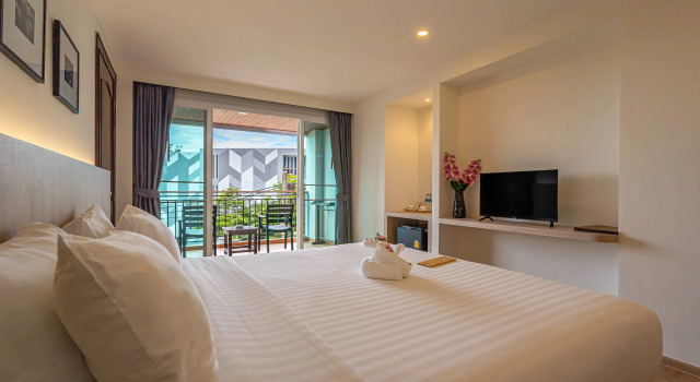 Номер Superior с балконом и с красивым видом из окна Orchidacea Resort - Kata Beach