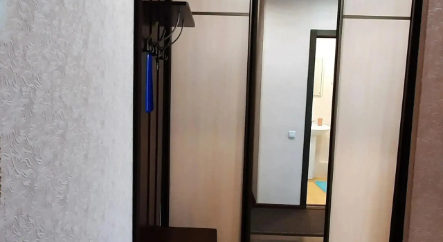 na Olega Zobova 11 Apartment, Prenota Appartamento Hotel economici a Pskov Region