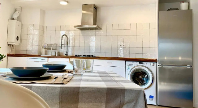 Апартаменты с балконом и с красивым видом из окна Villa Montán Apartments	