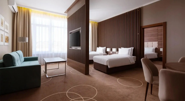 Четырёхместный люкс Great Executive с балконом Отель Miracleon Movenpick Resort & SPA Anapa 5*