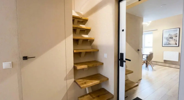Dvukhurovnevaya Studiya U Metro Apartments, Rezervasyon Daire Moskova havuzlu oteller, Chkalovskaya Metro Station yakınında, Yüzme Havuzu