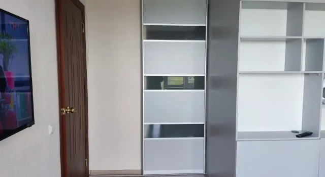 1 Komnatnaya V Kazani Flat, Prenota Appartamento Hotel a Tatarstan con parcheggio, Parcheggio