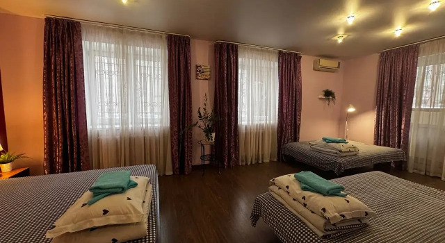 Квартира Фуксия 2 кв 80кв м в Старом центре Уфы