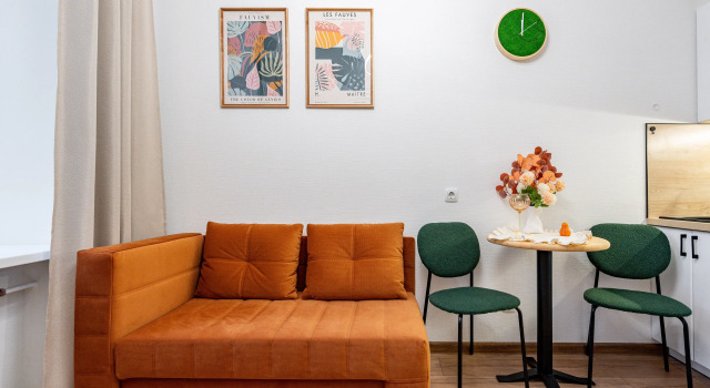 Loft S Vidom V Tihij Dvor Apartaments, Rezervovat Apartmán Hotely v Petrohrad s parkováním, poblíž Ploshchad Lenina Metro Station, Parkování