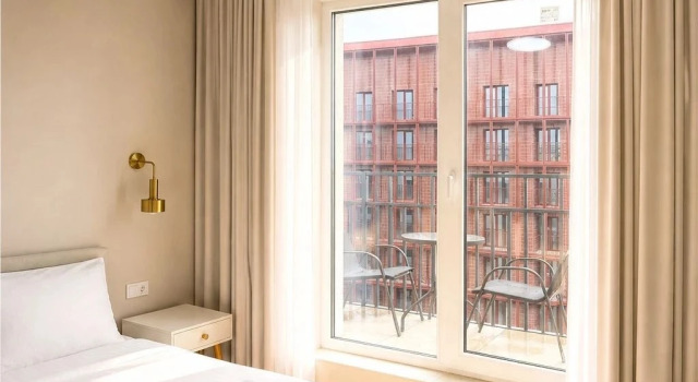 Khom-Siti V Zhk Rechnoy Port Vozle Naberezhnoy Pervaya Liniya R. Tury Apartments, Réserver Appartement Hôtels à Tyumen Region avec parking, Parking