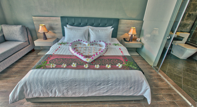 Двухместный номер Deluxe с балконом и с видом на море Отель Kep Bay Hotel & Resort