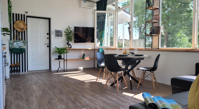 Krasnaya 15 Apartments, Book Apartment Gurzuf 