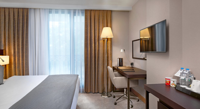 Двухместный номер Standard с видом на город Port Bosphorus Hotel