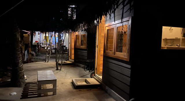 Мини-отель Tomorrowland Beach Villas & Fisherman's Wharf Restaurant