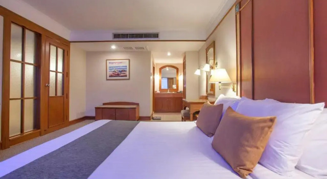 Двухместный люкс Seashell с панорамным видом Cholchan Pattaya Beach Resort - SHA Extra Plus