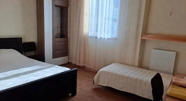 Апартаменты Superior с 4 комнатами с балконом и с красивым видом из окна Отель Safari House Tbilisi - Wine & Family