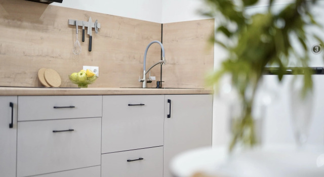 Uyutnaya Na Soroki 13-6 Flat, Rezervovat Apartmán Hotely v Novgorodská oblast s parkováním, Parkování