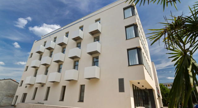 Отель SevenDays BoardingHouse