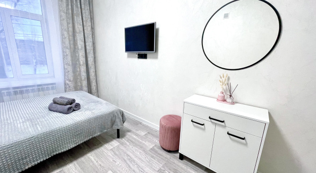 Studiya v tikhom tsentre Permi Flat, Rezervați Apartament Hoteluri ieftine în Perm Krai