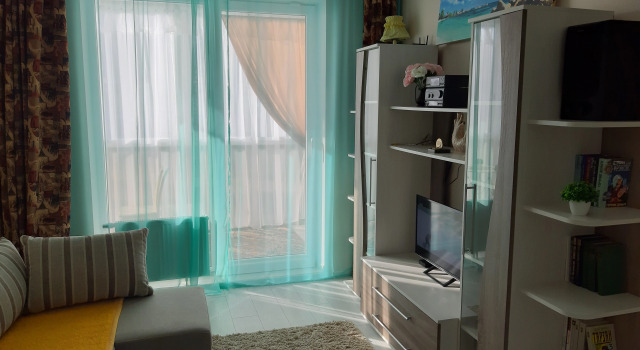 Uyutnaya kvartirka u ozera Flat, Book Apartment Svetlogorsk 