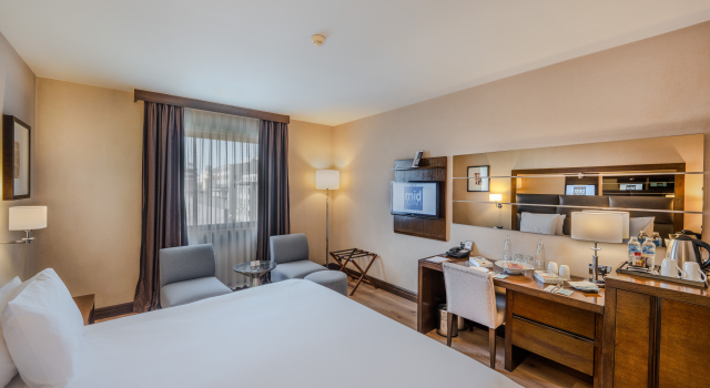 Двухместный номер Deluxe Midtown Hotel