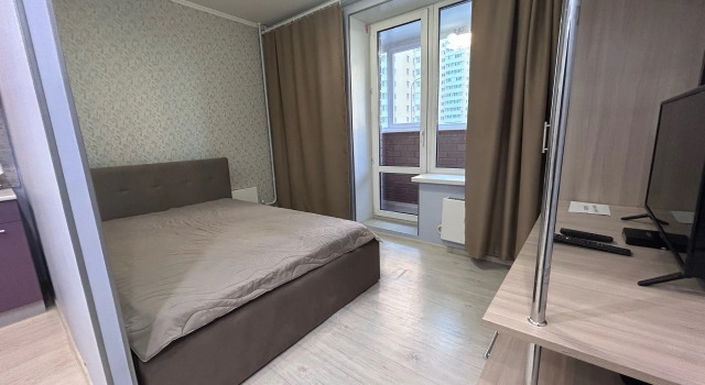 Uyutnaya Studiya Flat, Prenota Appartamento Hotel a Tyumen Region con parcheggio, Parcheggio