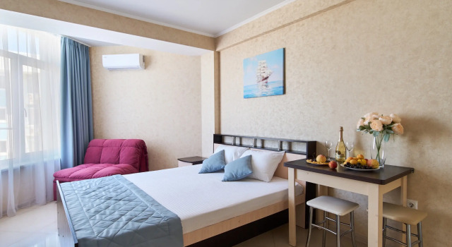 Comfort «Solnechnyi» Studio with sea view Antichnaya Laguna Apartment Hotel