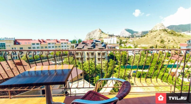 Suite doppia Superior con balcone e con vista Graciya Guest House