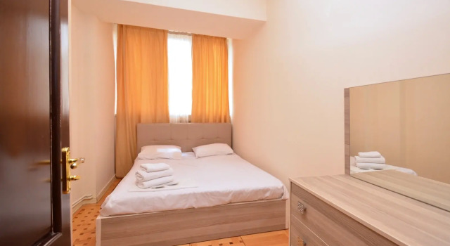 Апартаменты Perte House on Saryan street 20/1, Забронировать Апартаменты/квартира Отели Еревана с парковкой, рядом с Станция метро Маршал Баграмян, Парковка
