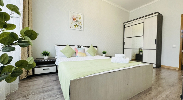Apartment mit Balkon 50 Gagarin Park Flat