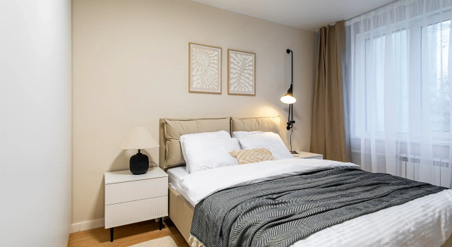 Dvukhkomnatnaya kvartira Flat, Boek Appartement UZAO Area Moskou, in de buurt van Belyayevo Metro Station