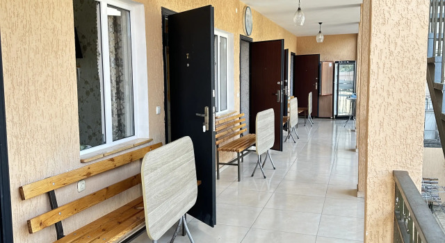 Semeyny Dvorik Guest house, Reserva ahora Hostal o pensión Sukhum Abjasia, cerca de Arboretum