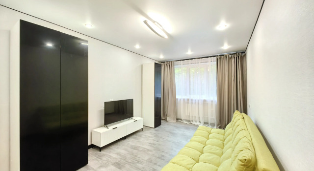 S Novym Remontom Na Khlobystova Flat, Book Apartment Murmansk Murmansk Region