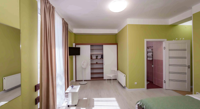 Dvukhmestnye Apartamenty V Yalte Apartments, Rezervovat Apartmán Jalta 