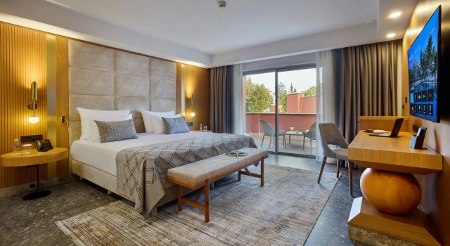 Двухместный люкс Comfort Mövenpick Resort Antalya Tekirova