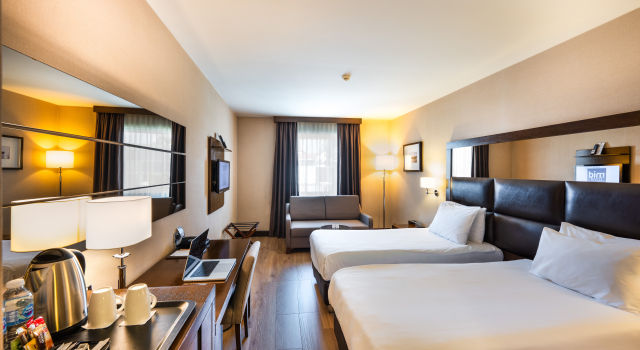 Номер Семейный Midtown Hotel